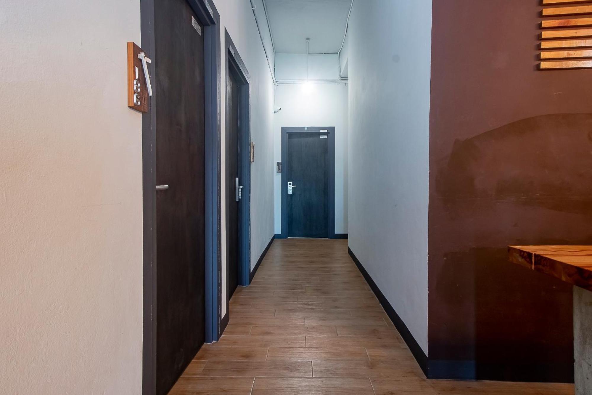 Oyo 90094 Hi Inn 3 Сибу Экстерьер фото